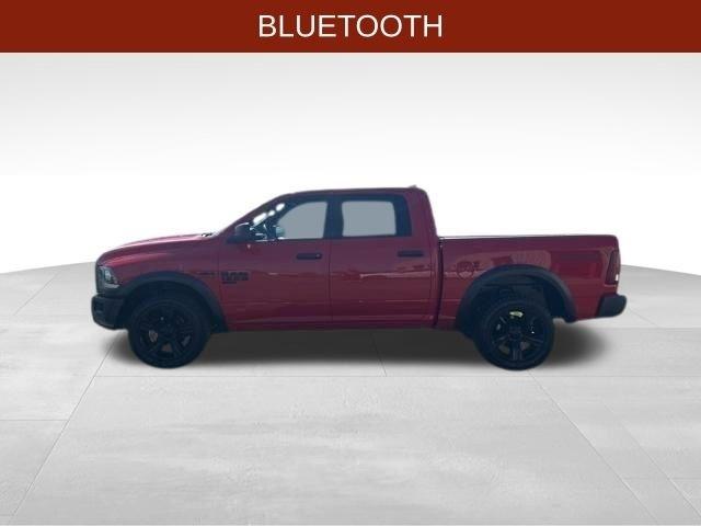 RAM 1500 Classic Tradesman Crew Cab SWB 4WD 2022
