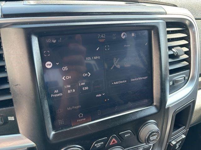 RAM 1500 Classic Tradesman Crew Cab SWB 4WD 2022