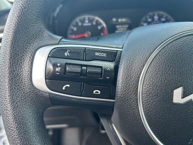 Kia K5 LXS 2023