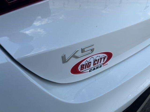 Kia K5 LXS 2023