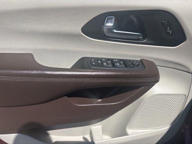 Chrysler Pacifica Touring-L 2021