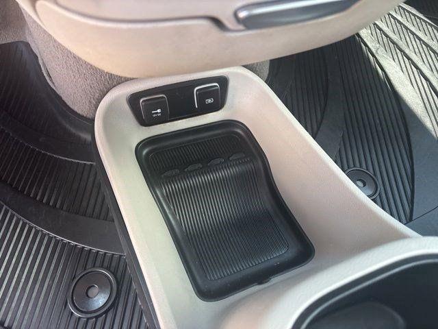 Chrysler Pacifica Touring-L 2021