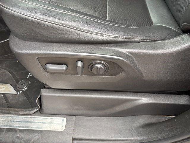 Chevrolet Silverado 1500 Limited LTZ Crew Cab 4WD 2022