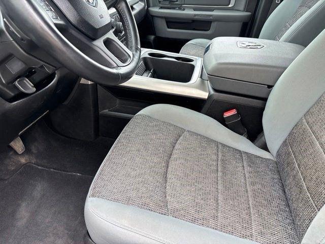 RAM 1500 Classic Tradesman Crew Cab SWB 4WD 2019