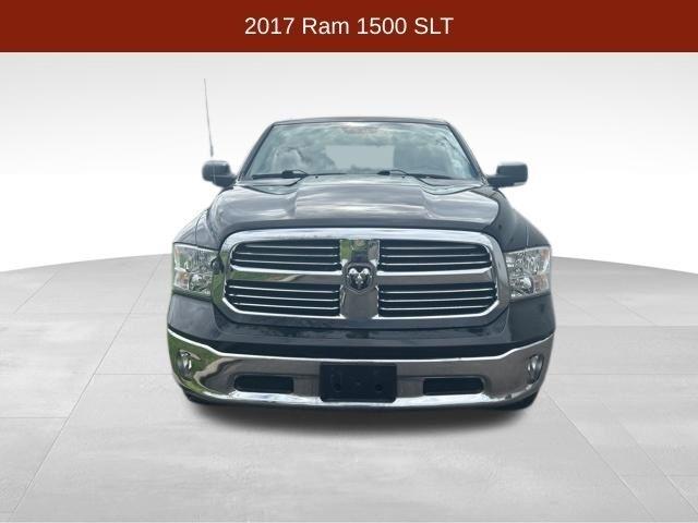RAM 1500 SLT Quad Cab 4WD 2017