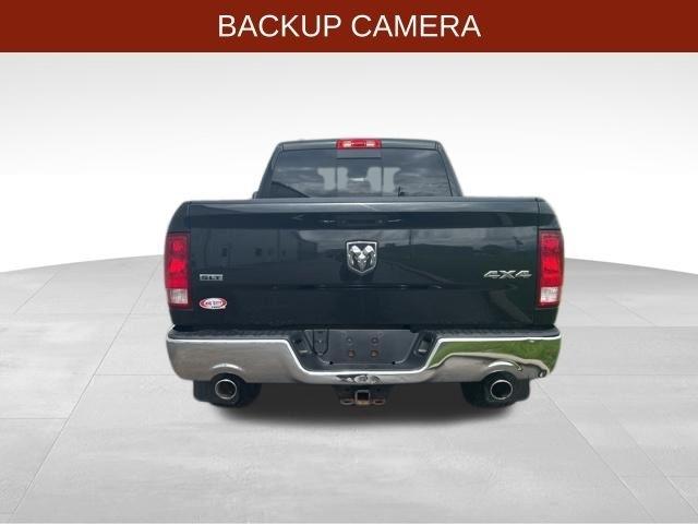 RAM 1500 SLT Quad Cab 4WD 2017