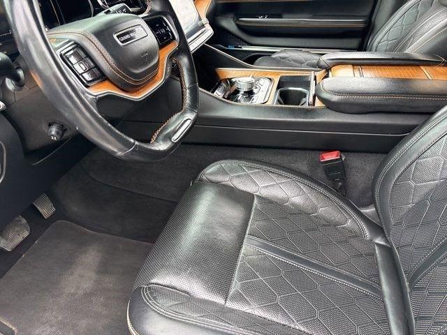 Jeep Grand Wagoneer Series III 4WD 2022