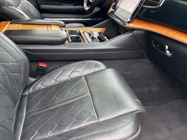 Jeep Grand Wagoneer Series III 4WD 2022