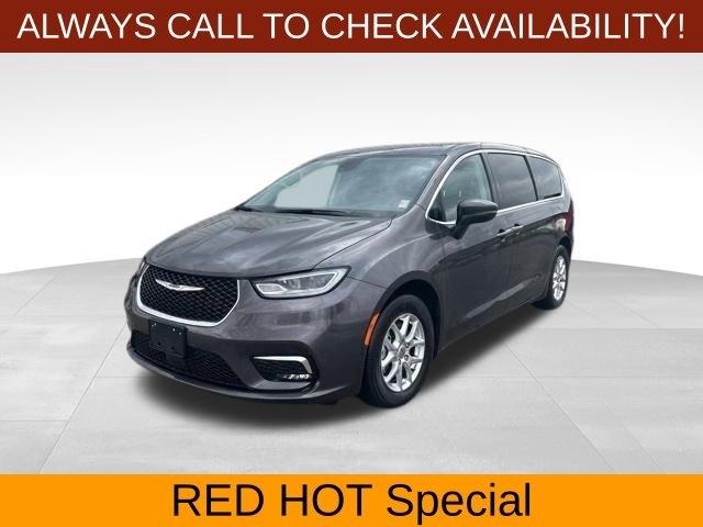 Chrysler Pacifica Touring L 2023