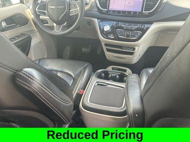 Chrysler Pacifica Touring L 2023