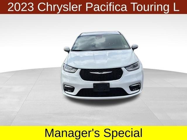 Chrysler Pacifica Touring L 2023