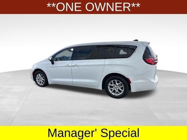 Chrysler Pacifica Touring L 2023