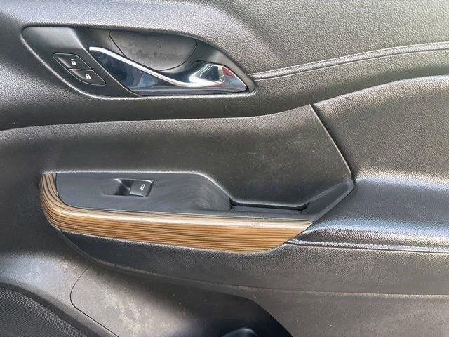 GMC Acadia SLE-1 AWD 2019