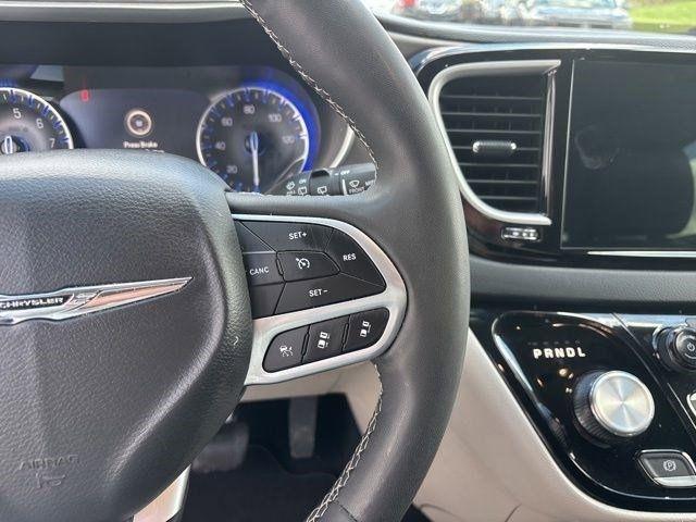 Chrysler Pacifica Touring L 2023