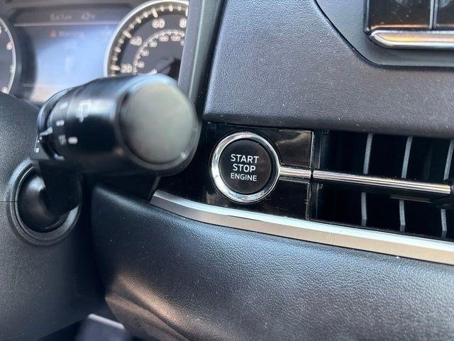 Mitsubishi Outlander SE 4WD 2022