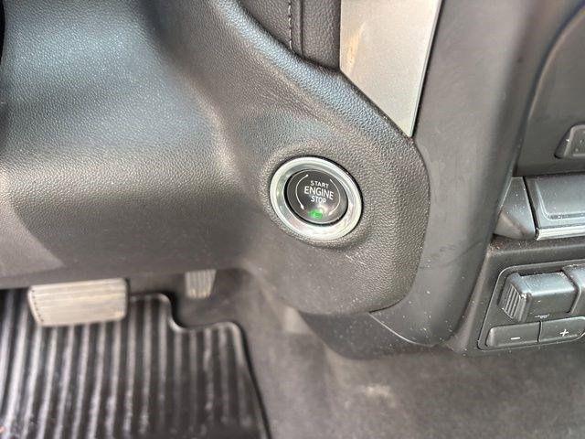 Chevrolet Silverado 1500 RST Crew Cab 4WD 2020