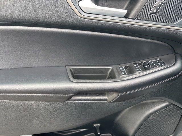 Ford Edge SEL 2023