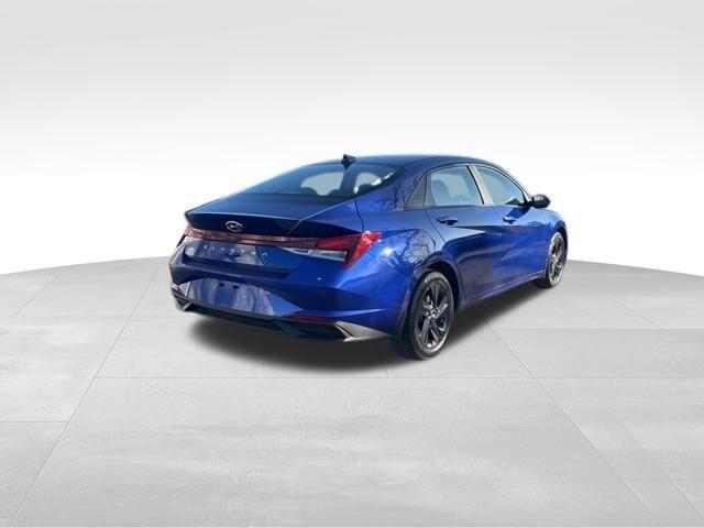 Hyundai Elantra SEL 2023