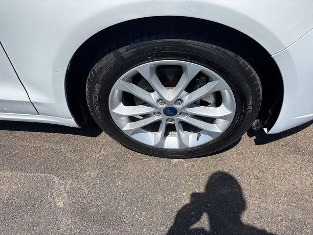 Ford Fusion Hybrid SE 2019