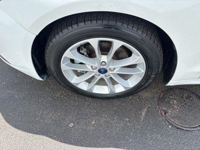Ford Fusion Hybrid SE 2019