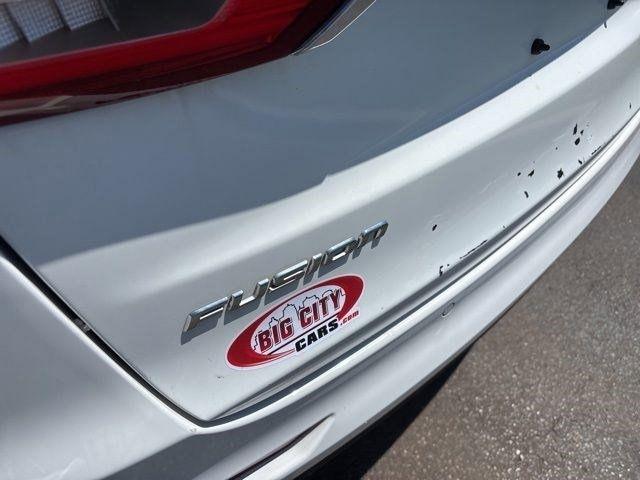 Ford Fusion Hybrid SE 2019