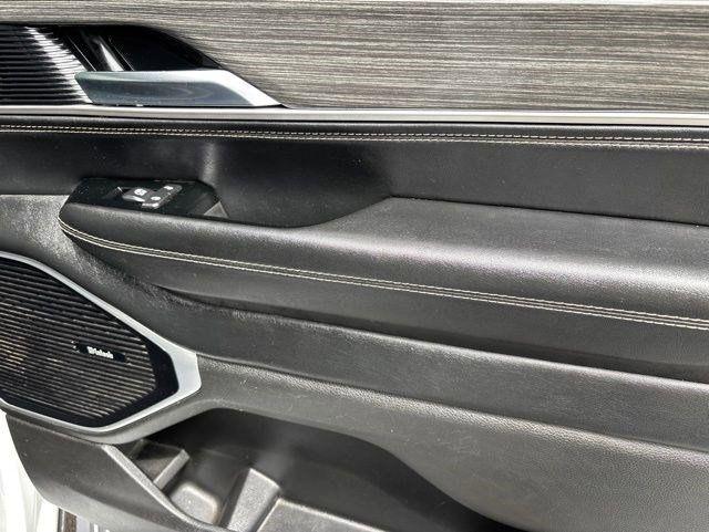 Jeep Wagoneer  2022