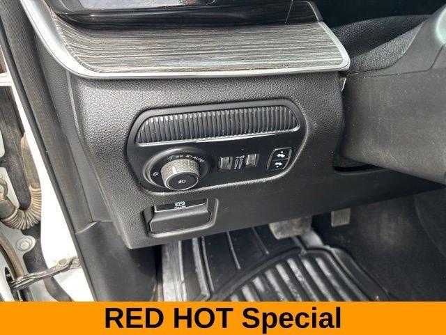 Jeep Wagoneer Series III 4WD 2022