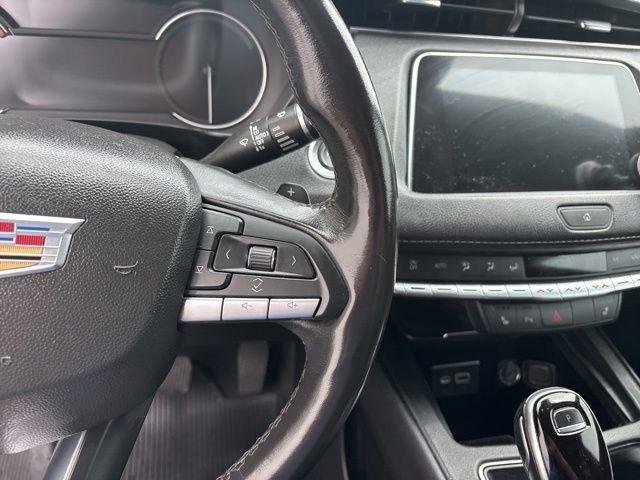Cadillac XT4 Premium Luxury AWD 2021