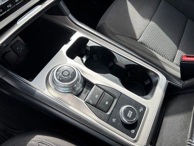 Ford Explorer XLT AWD 2022