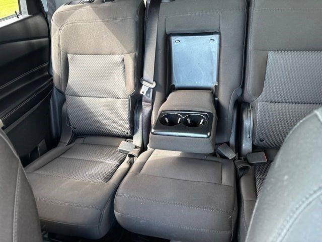 Ford Explorer XLT AWD 2022