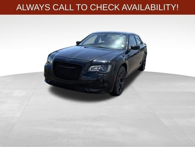 Chrysler 300 Touring 2021