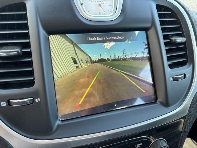 Chrysler 300 Touring 2021