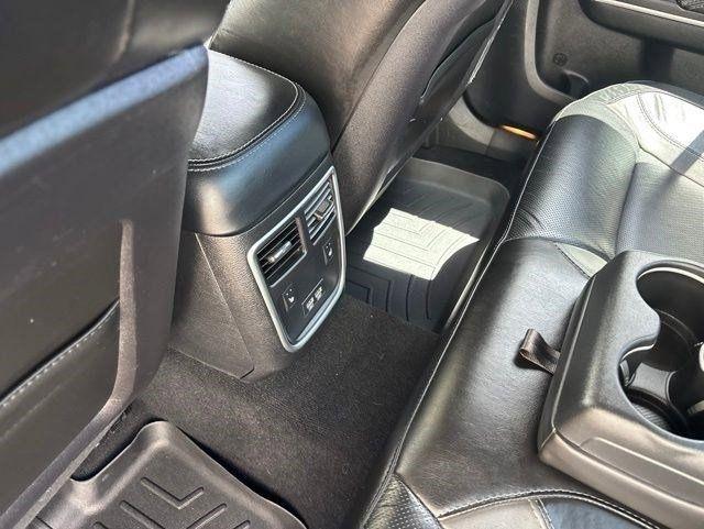 Dodge Charger SXT 2020