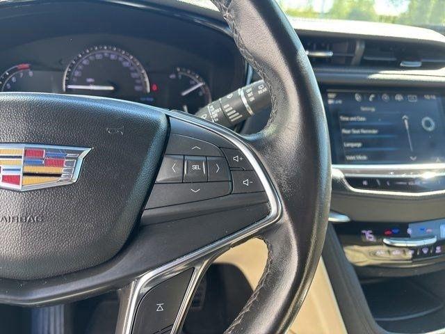 Cadillac XT5 Base 2019
