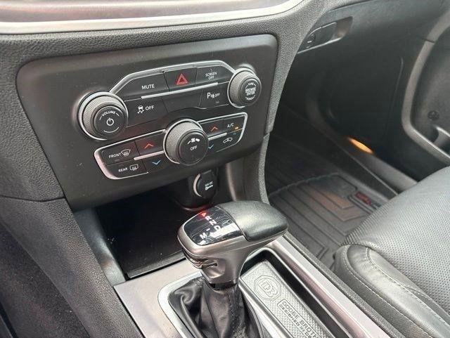 Dodge Charger SXT 2021
