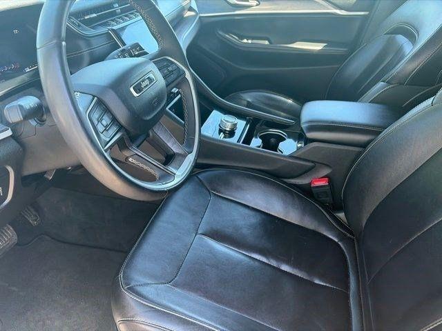Jeep Grand Cherokee L Limited 4WD 2023