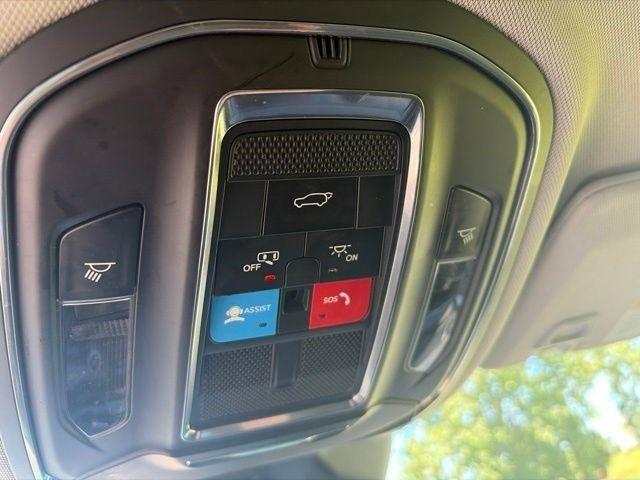 Jeep Grand Cherokee L Limited 4WD 2023