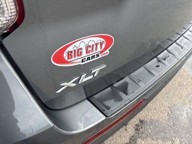 Ford Explorer XLT 2022