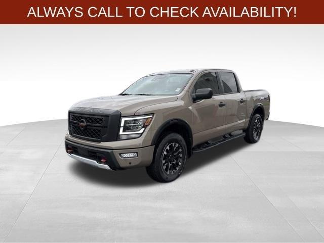Nissan Titan PRO-4X Crew Cab 4WD 2021