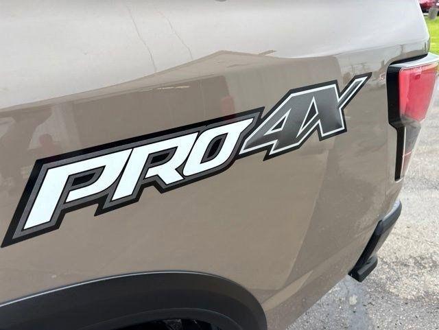 Nissan Titan PRO-4X Crew Cab 4WD 2021