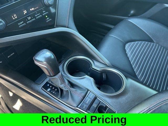Toyota Camry  2022