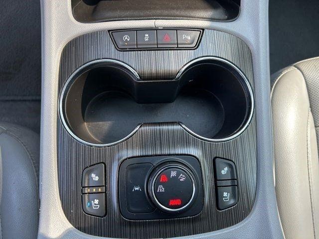 GMC Acadia SLT AWD 2022