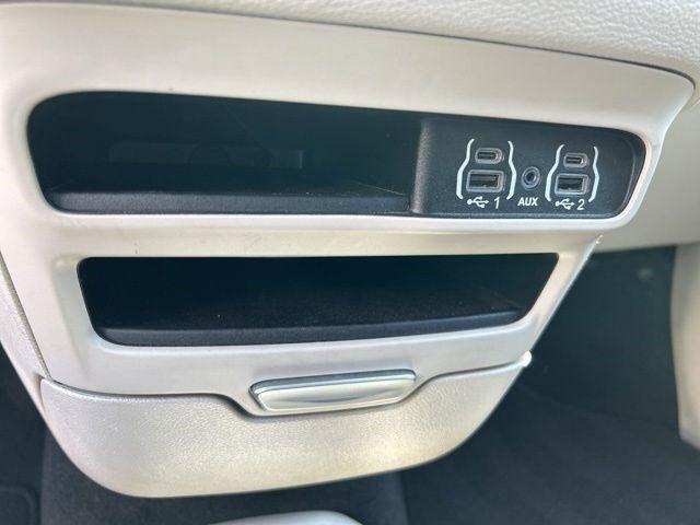 Chrysler Pacifica Hybrid Touring L 2023