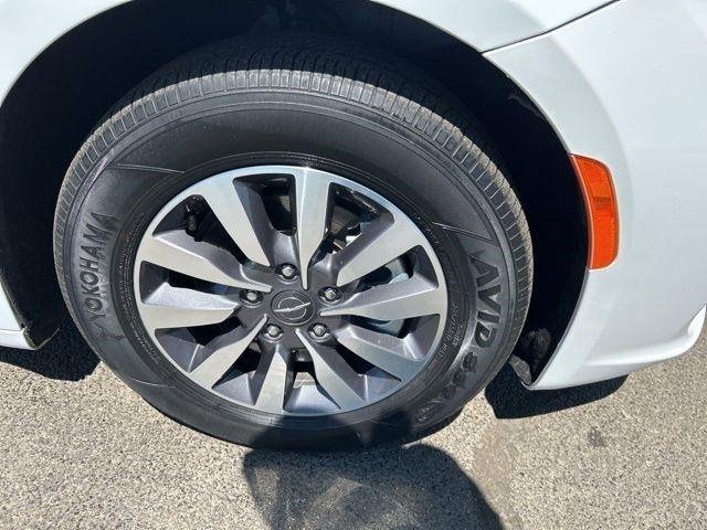 Chrysler Pacifica Hybrid Touring L 2023
