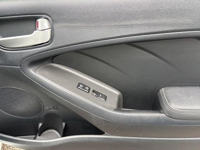 Kia Forte LX 6A 2017