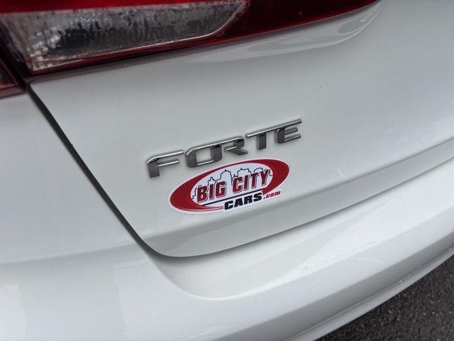 Kia Forte LX 6A 2017