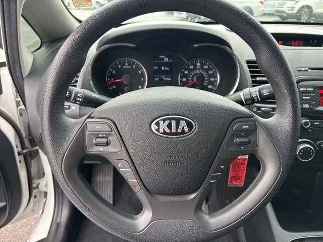 Kia Forte LX 6A 2017