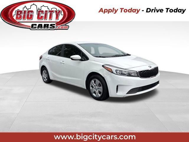 2017 Kia Forte LX 6A