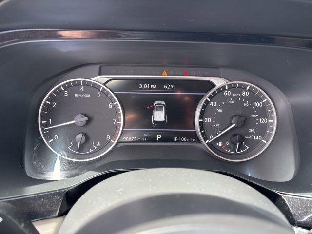 Nissan Pathfinder SV 4WD 2024