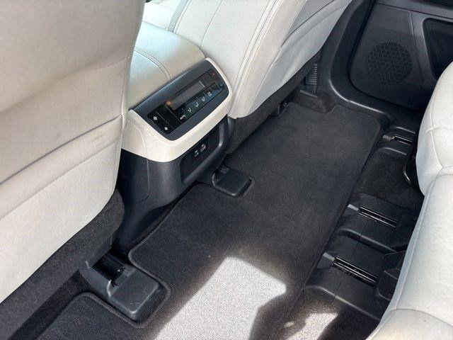 Nissan Pathfinder SV 4WD 2024